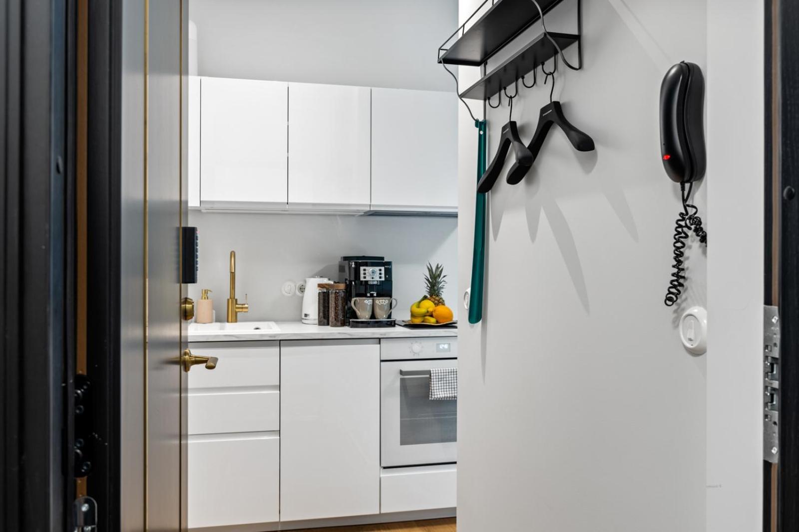 Appartamento Tempus Te Premium Duo Lofts Tartu - Private Cinema, Gym And Terrace Esterno foto